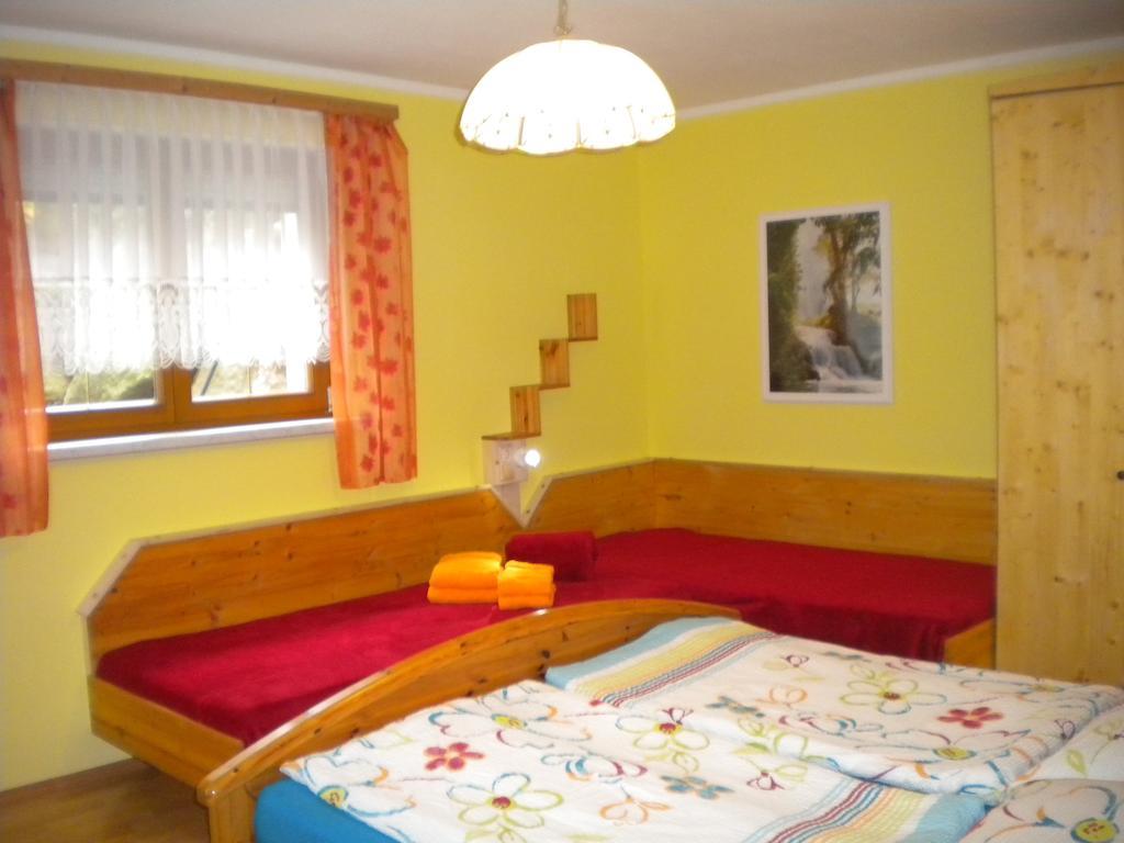 Ferienwohnung Anna Zechner Flattach Zimmer foto