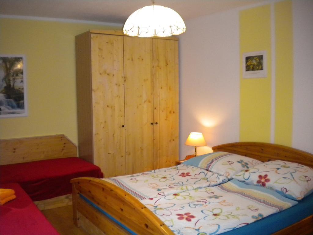 Ferienwohnung Anna Zechner Flattach Zimmer foto